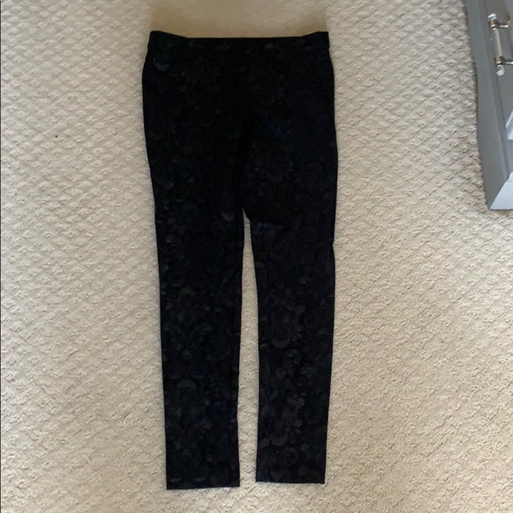 Black leggings